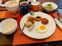 -广州天河希尔顿酒店