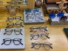 -肆兮眼镜·蔡司·徕卡战略合作店(大坪店)