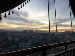 -蓝鲸大酒店旋转餐厅