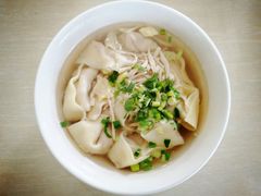 -老西白点心店