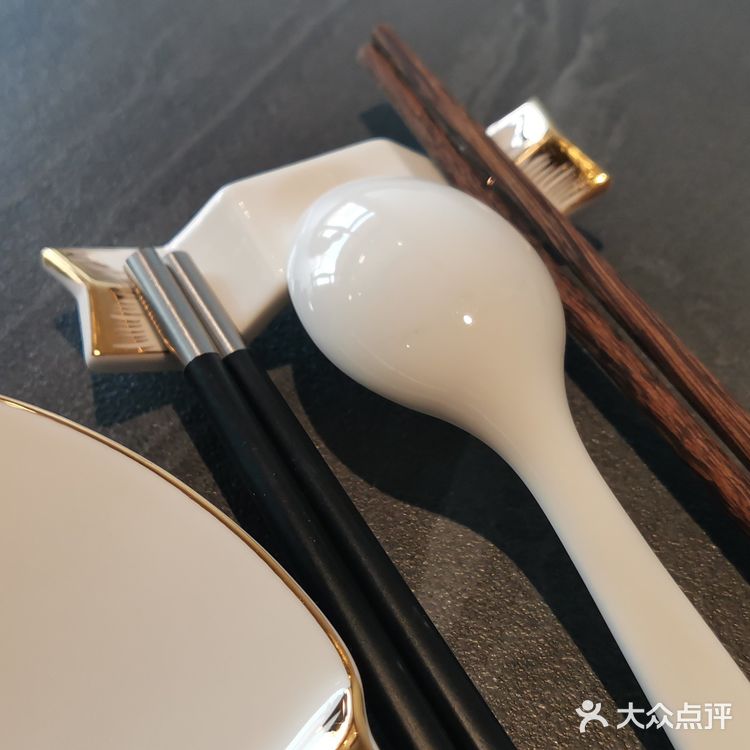 来天津的朋友都看过来，这里有一家超级棒的火锅店