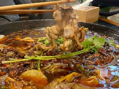 -鸿顺老铁锅美蛙鱼府(解放碑店)