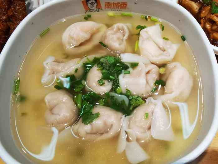 南城香(新街口店)-"「鲜肉虾仁馄饨」味道一直没有变,清淡鲜甜.