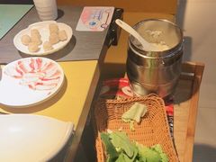 -四季喧黔味豆米火锅(万达广场店)