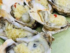 炭烧蒜蓉生蚝-贞姨美食·老字号海鲜大排档
