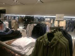 -ZARA(世贸天阶店)