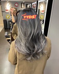 -TONI&GUY