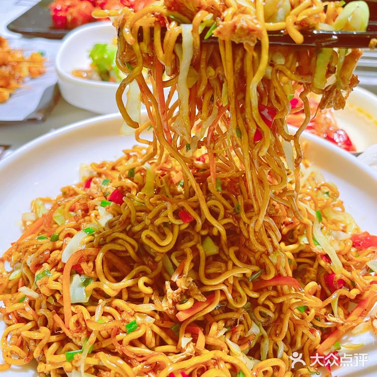 来长沙必吃靓虾二哥