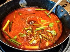 -贵厨酸汤牛肉(小十字店)