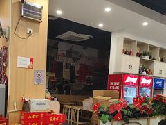 -江城燕子大排档(江汉路步行街店)
