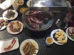 -韩京炭火烤肉自助料理(柯桥万达店)