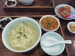 -蟹上黄·蟹黄面·江南糖水(人民广场店)