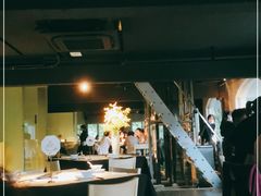 -穹六人间 people 6(岳阳路店)