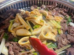 -玲姐吉祥齐市烤肉