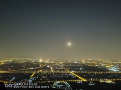 -鬼笑石后山停车场