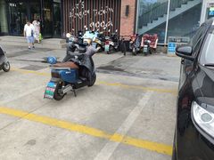-肯德基(大港大润发店)