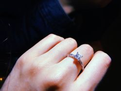 -Zbird钻石小鸟·钻戒婚戒定制高端珠宝私人定制中心