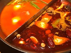 鸳鸯锅-湊湊火锅·茶憩(新中关购物中心店)