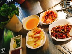 小菜-韩聚屋韩国烤肉餐厅(新北万达店)