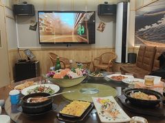 -青瓦餐厅·生鱼片·韩园烤肉(西塔店)