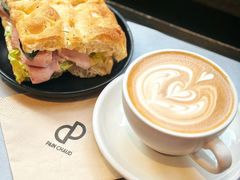 -PAIN CHAUD 百丘(静安久光店)