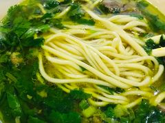 -杨记清芳牛肉拉面(宝龙广场店)