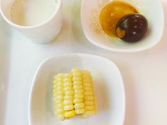 -月亮房·白斩鸡(娄山关路店)