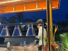 -亚龙湾希尔顿自助餐厅·海鲜·烧烤·沙滩BBQ·现场乐队