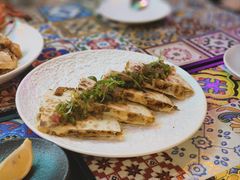 -LESCEDARS Brasserie Bistro香柏树