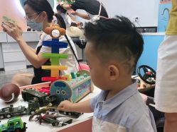 -Mengbaby·萌宝贝儿童理发(保利广场店)