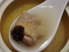 -鲜菌江湖正宗野生菌火锅