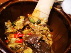 -老滇山寨•云南特色菜•地方菜•民族风情歌舞表演(金碧店)