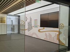 -漕河泾街道图书馆(漕河泾社区文化活动中心店)