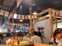 大堂-喜来稀肉(北外滩白玉兰广场店)