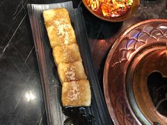 -巴四老城区炭火蛙锅(张江店)