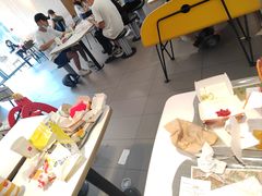 等位区-麦当劳(启迪香山店)