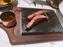 -Erman岩烧牛排(虹桥南丰城店)