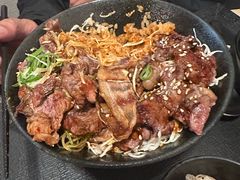 -難波肉劇場
