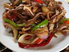 -蓝精灵饺子店