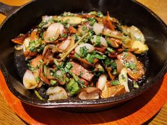 铁盘香煎黑牛肝菌-云海肴·汽锅鸡·云南菜(苏州中心店)