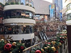 -瑞虹新天地月亮湾