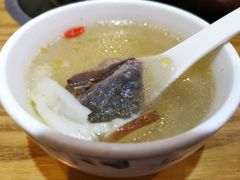 松茸炖鸡-妈妈的味道(和顺古镇店)