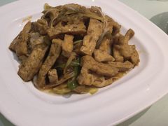 葱烧豆腐-三义和酒楼(千佛山店)