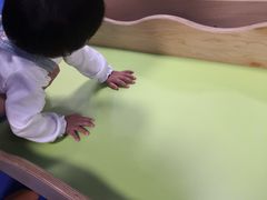 -金宝贝早教(大悦城中心)