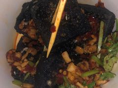 -黑色经典臭豆腐·湖南特产(步行街店)