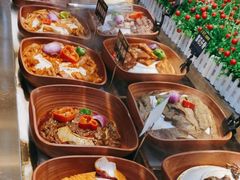 -新艺自助美食城(中山路店)