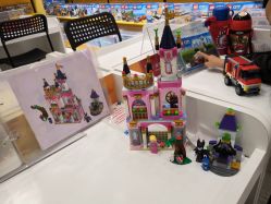 -Block Park 租乐高(D32店)