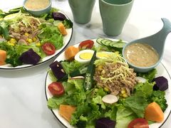 -丽莎沙拉轻食餐厅(国贸店)