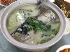 -天乐农家鱼头王(天目湖店)