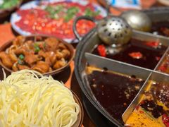 -周小明火锅(黑金冠社区店)